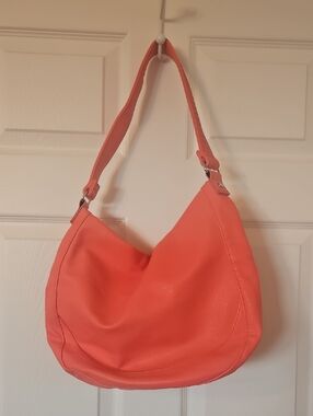 Coral Hobo Shoulder Bag - Women’s Everyday Tote